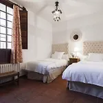 Літній будинок Recreo De San Cayetano