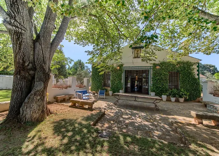 בית כפרי Recreo De San Cayetano רונדה