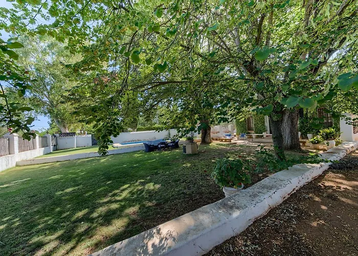 Recreo De San Cayetano בית כפרי